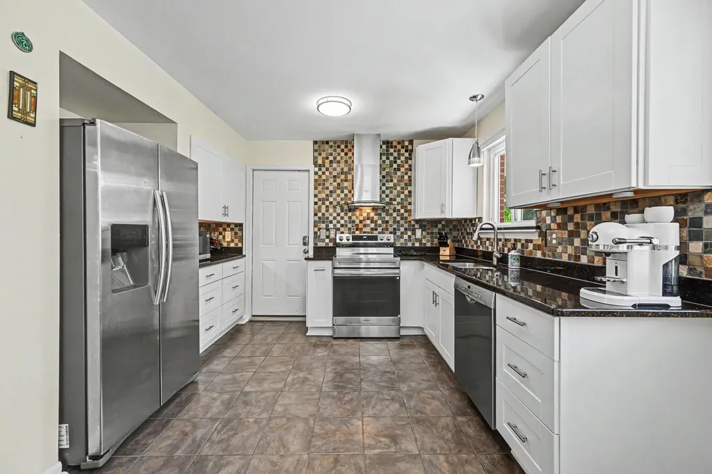32450 Chesterbrook Street Farmington Hills City MI 48334