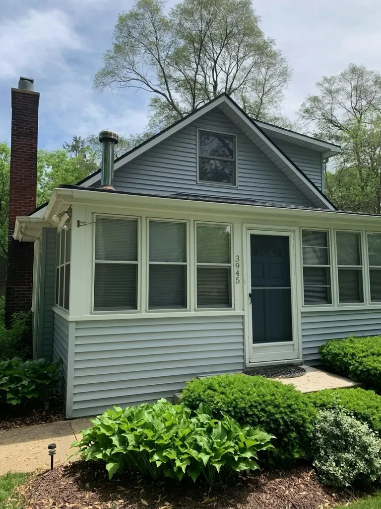 3945 Beach Terrace West Bloomfield Charter Township MI 48323