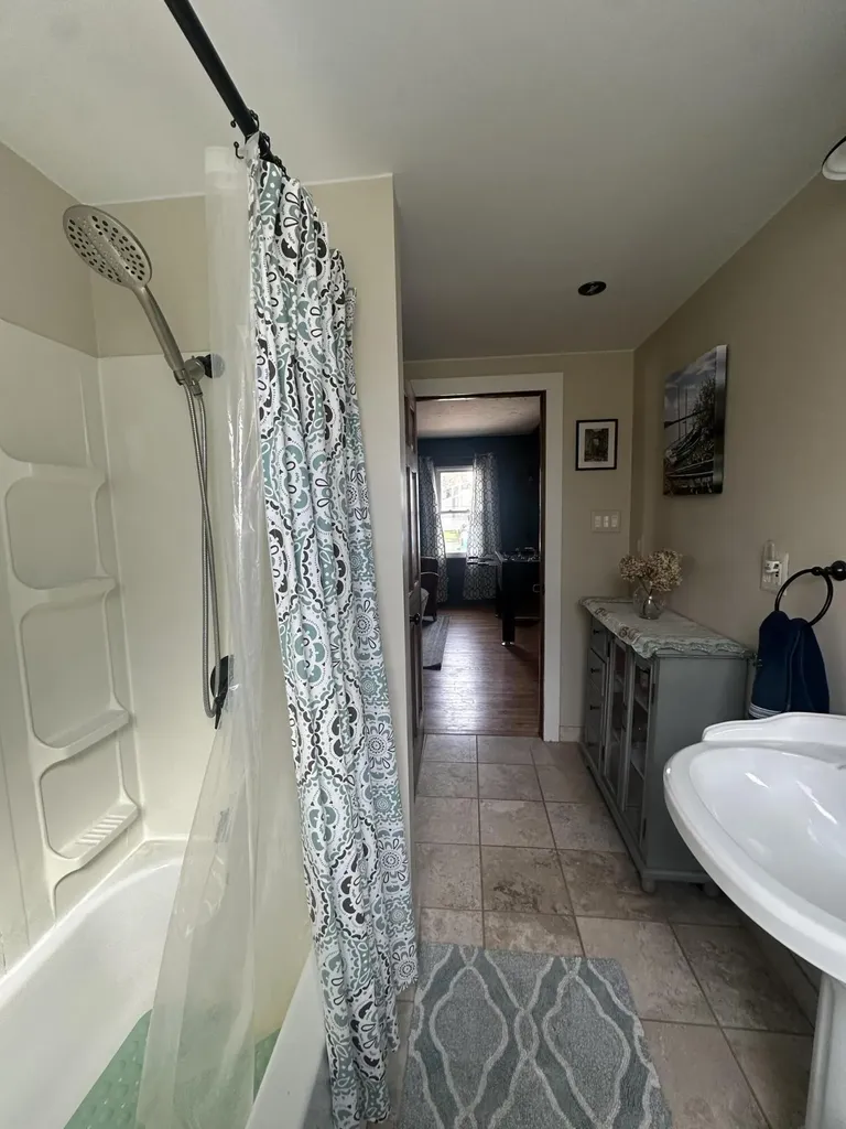 3945 Beach Terrace West Bloomfield Charter Township MI 48323
