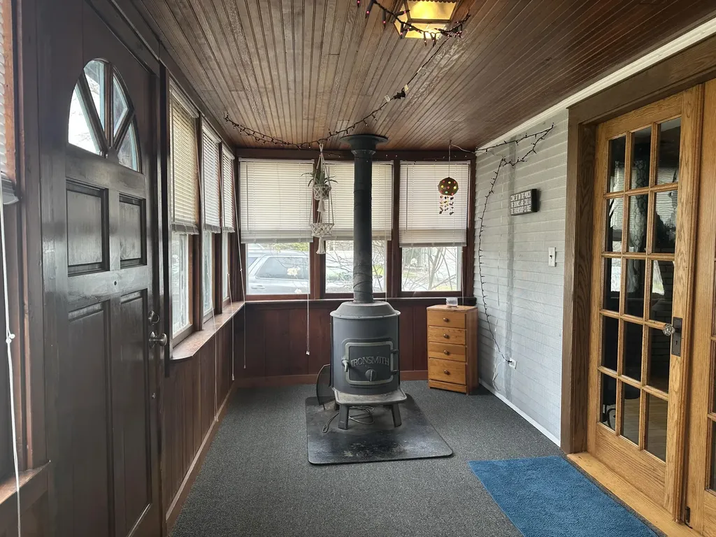 3945 Beach Terrace West Bloomfield Charter Township MI 48323