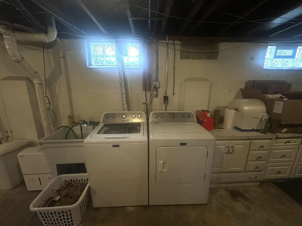 3945 Beach Terrace West Bloomfield Charter Township MI 48323