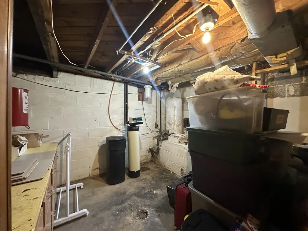 3945 Beach Terrace West Bloomfield Charter Township MI 48323