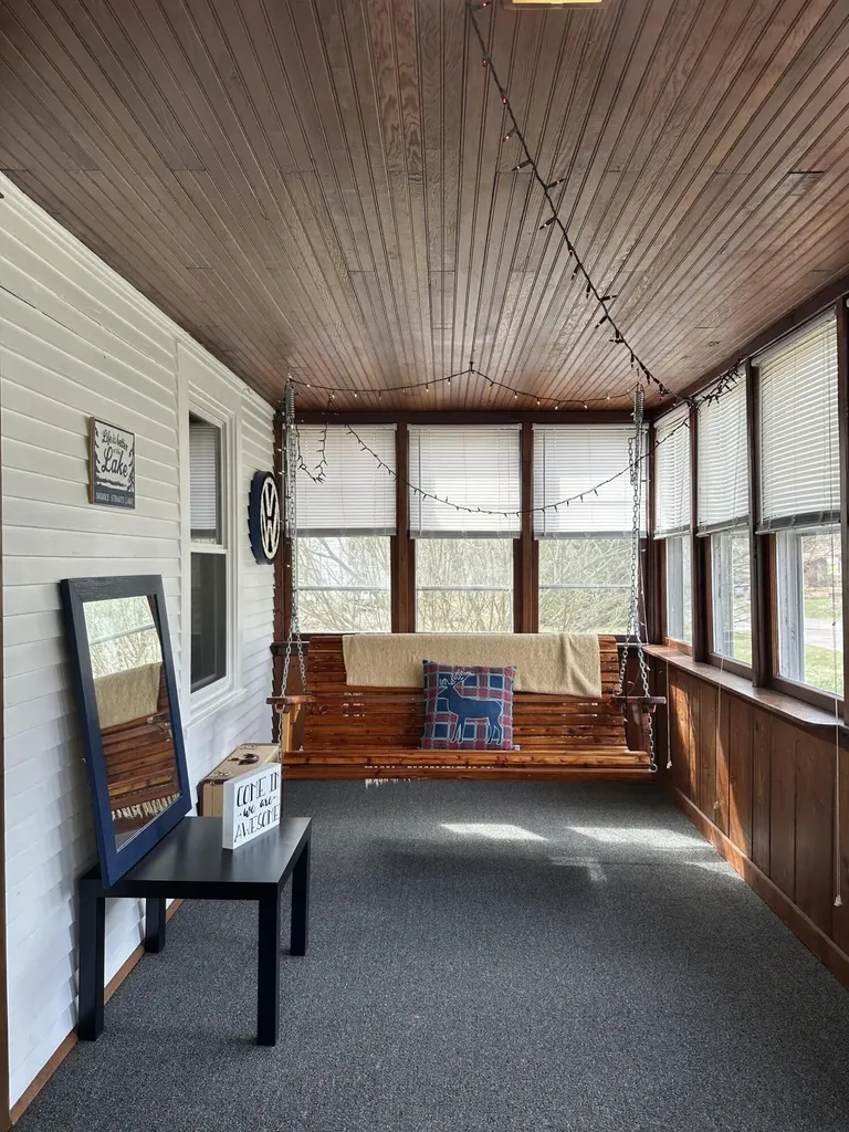 3945 Beach Terrace West Bloomfield Charter Township MI 48323