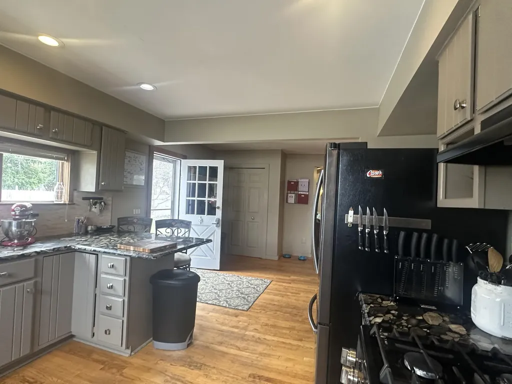 3945 Beach Terrace West Bloomfield Charter Township MI 48323