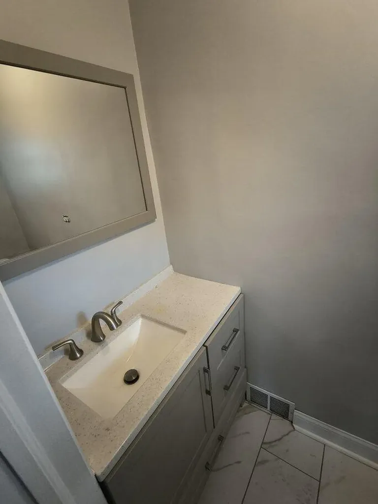 6277 Corunna Road Flint Charter Township MI 48532