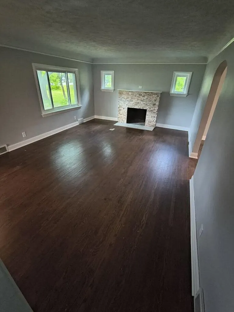 6277 Corunna Road Flint Charter Township MI 48532