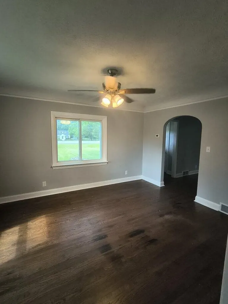 6277 Corunna Road Flint Charter Township MI 48532