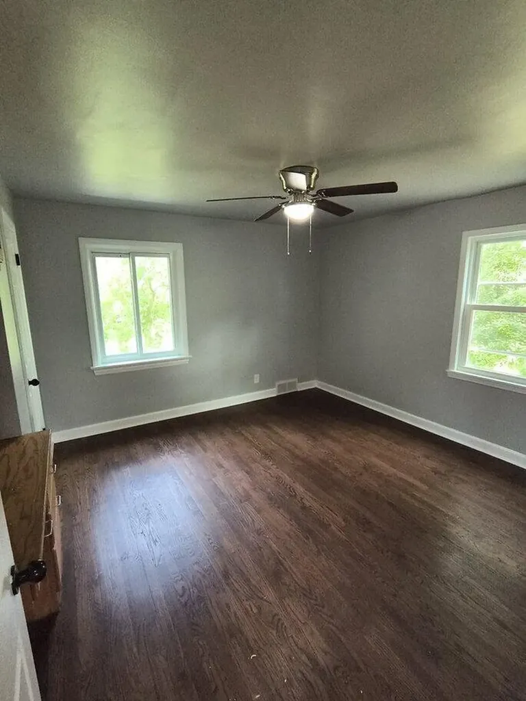 6277 Corunna Road Flint Charter Township MI 48532