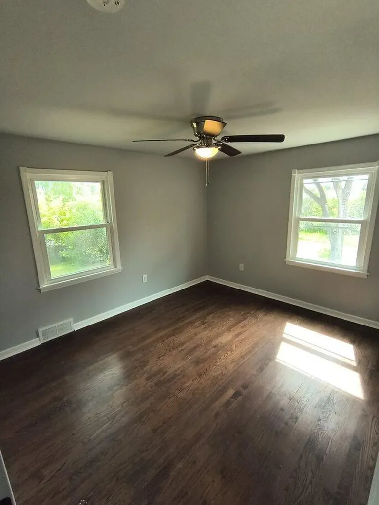 6277 Corunna Road Flint Charter Township MI 48532