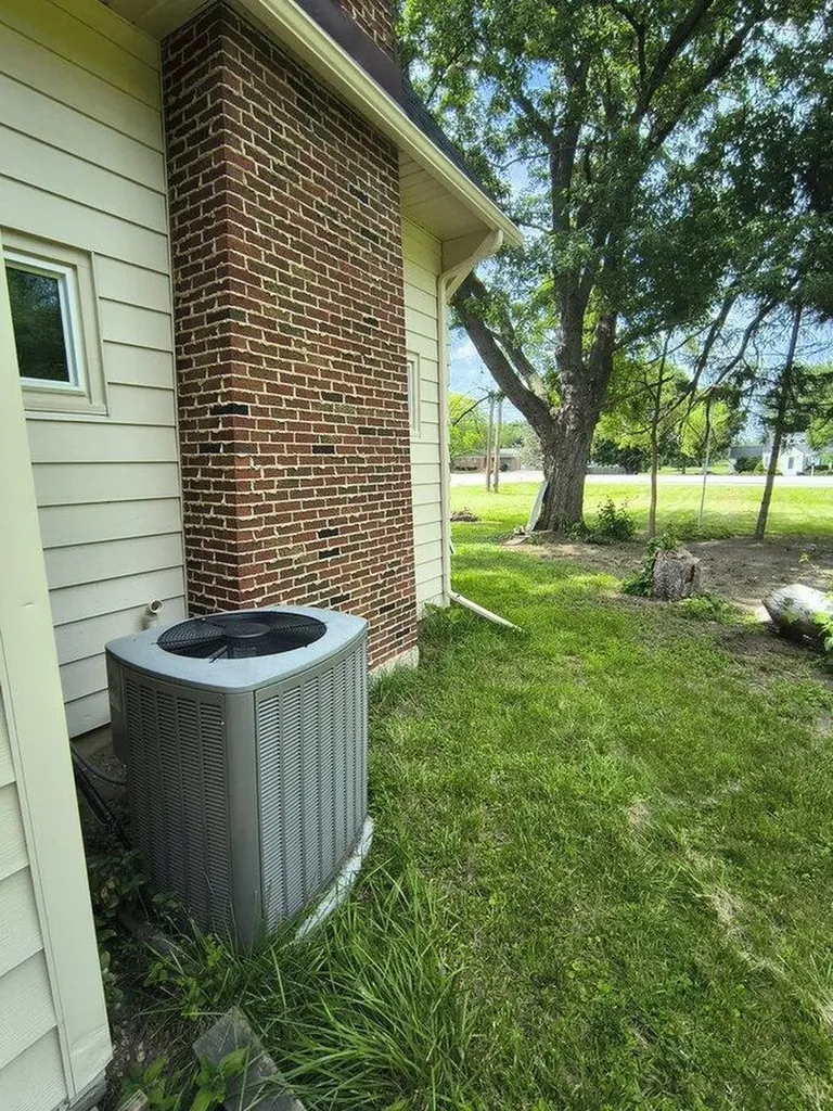 6277 Corunna Road Flint Charter Township MI 48532