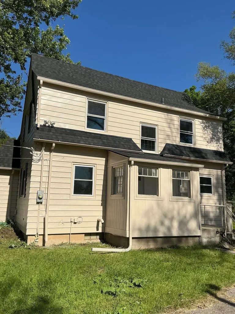 6277 Corunna Road Flint Charter Township MI 48532