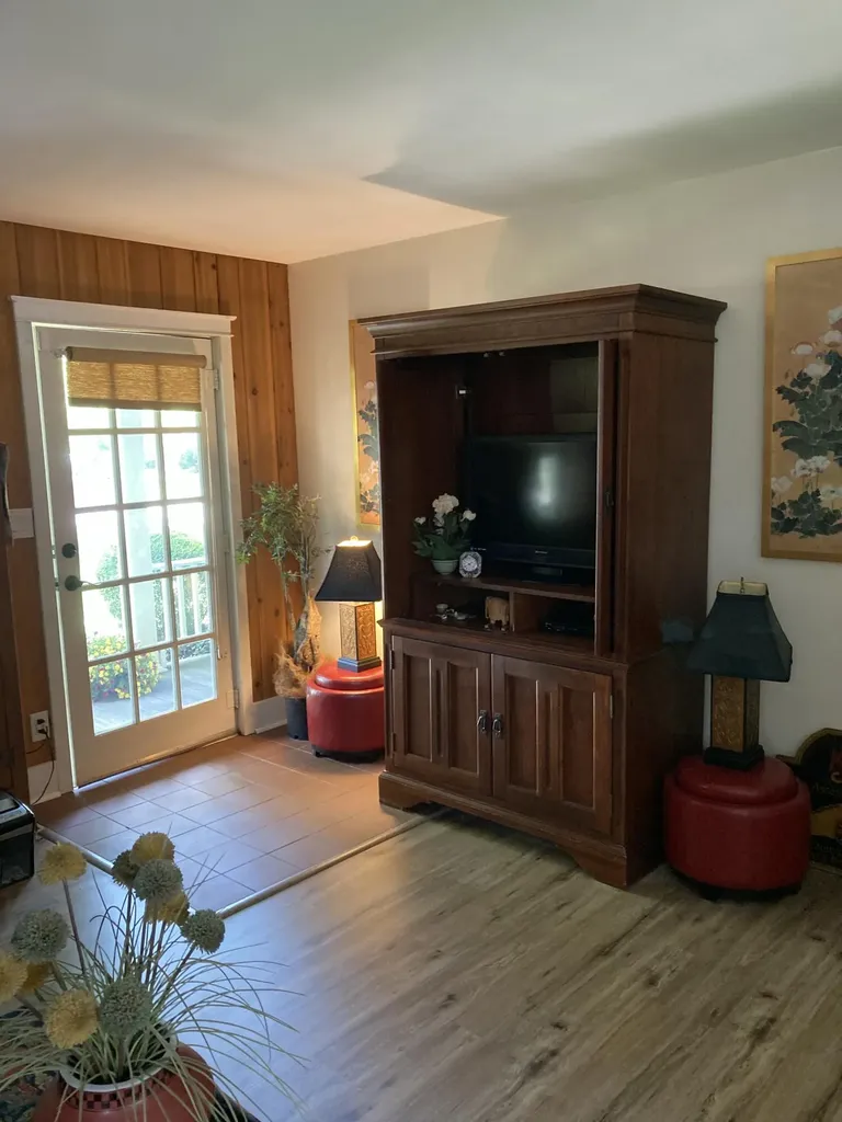2417 N Circle Drive Ann Arbor City MI 48103