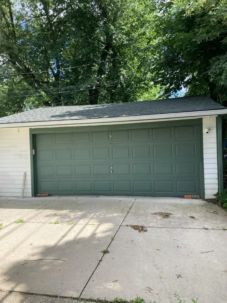 2417 N Circle Drive Ann Arbor City MI 48103