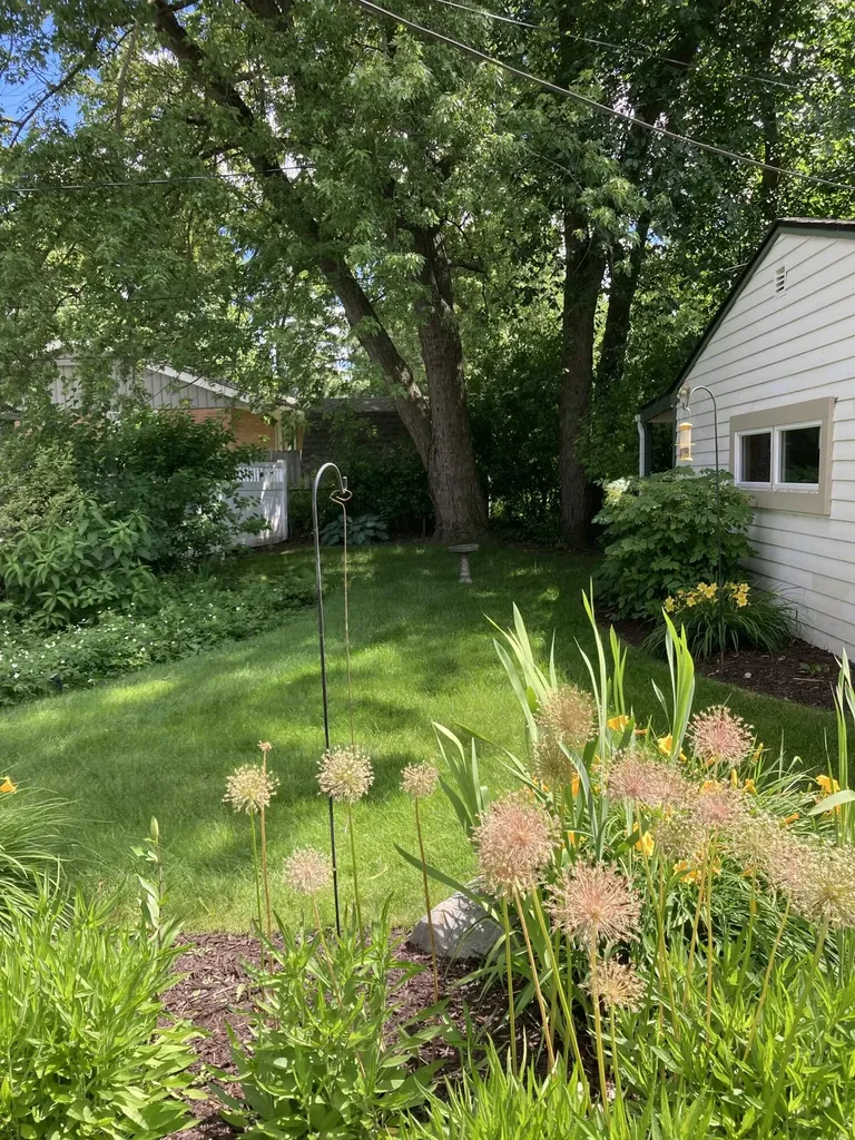 2417 N Circle Drive Ann Arbor City MI 48103