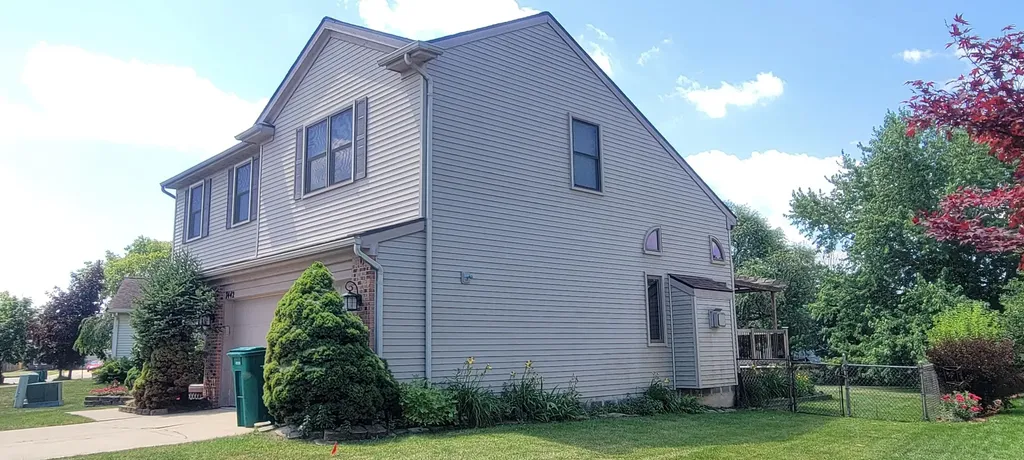7442 Spy Glass Lane Ypsilanti Charter Township MI 48197