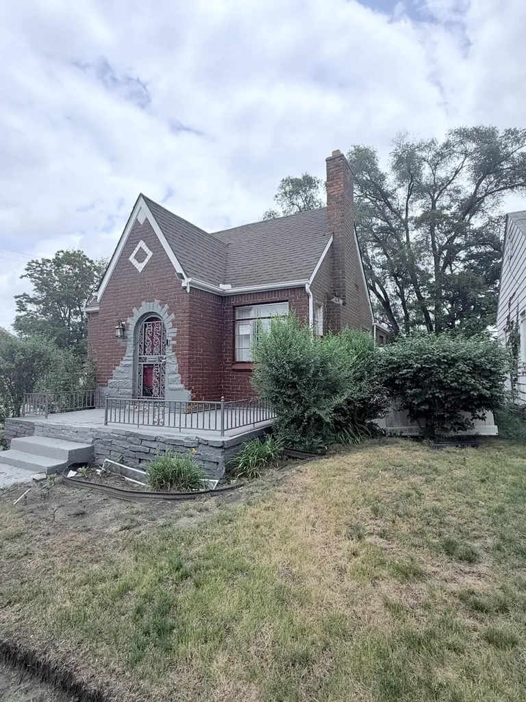 15786 Tracey Street Detroit City MI 48227