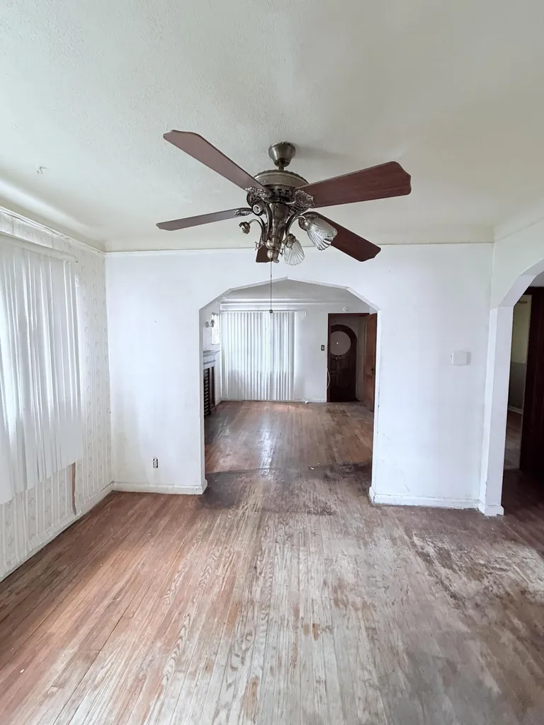 15786 Tracey Street Detroit City MI 48227