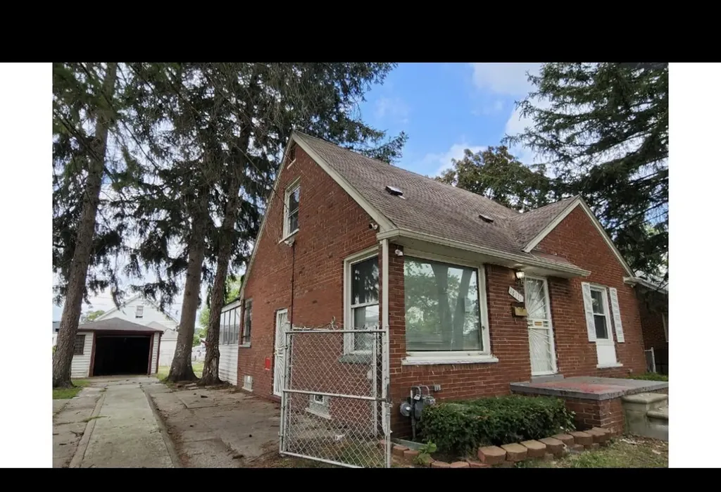 18111 Mitchell Street Detroit City MI 48234