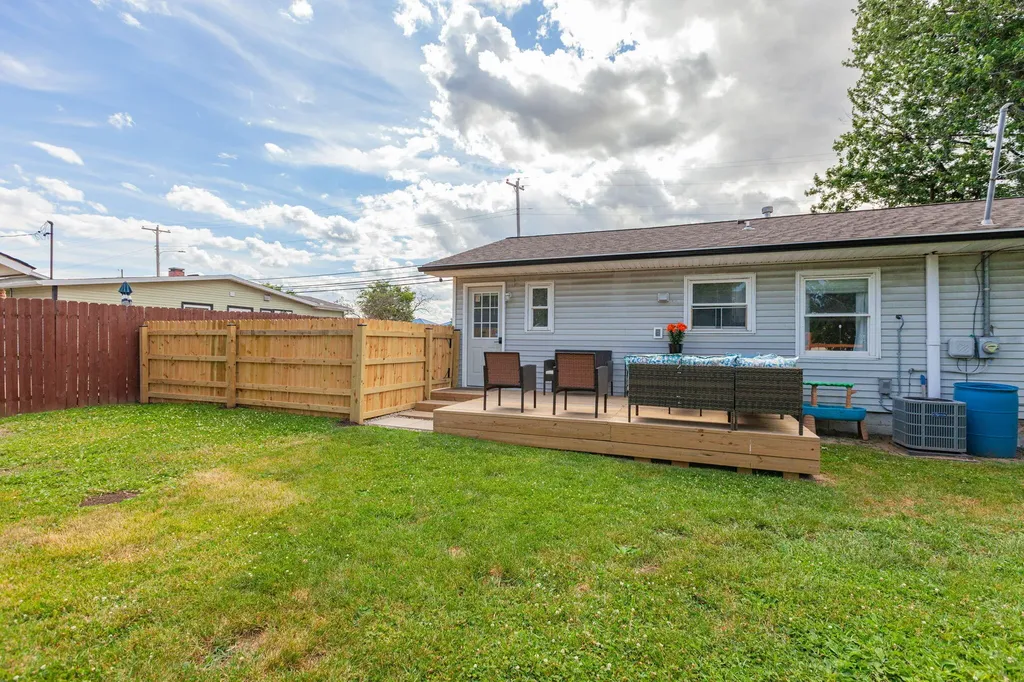 1127 Division Street Adrian City MI 49221