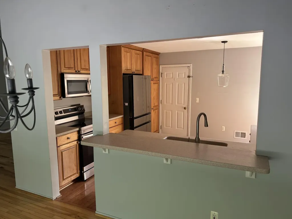 211 Whitney Drive Rochester Hills City MI 48307