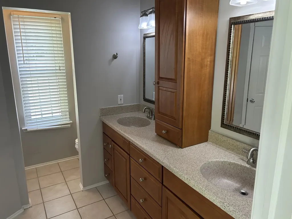 211 Whitney Drive Rochester Hills City MI 48307