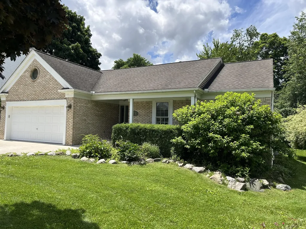 211 Whitney Drive Rochester Hills City MI 48307