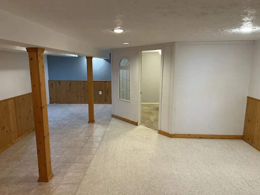 211 Whitney Drive Rochester Hills City MI 48307