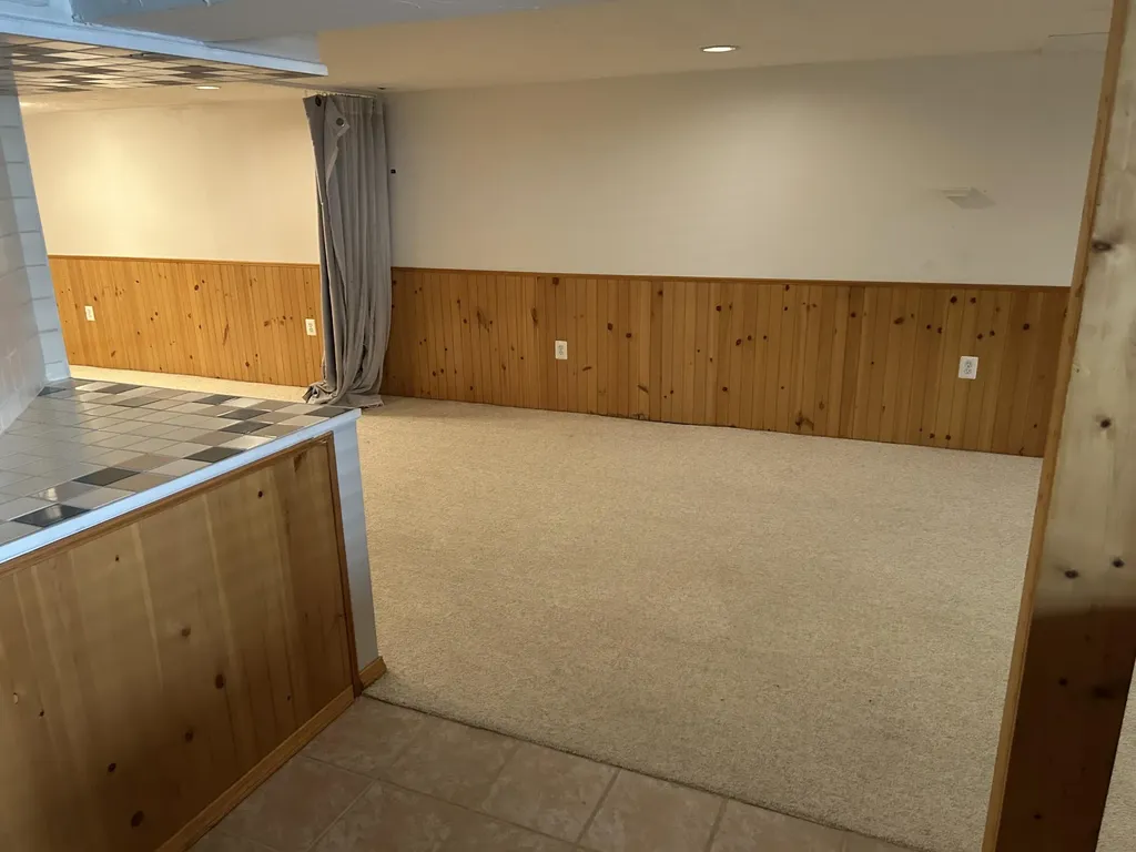 211 Whitney Drive Rochester Hills City MI 48307