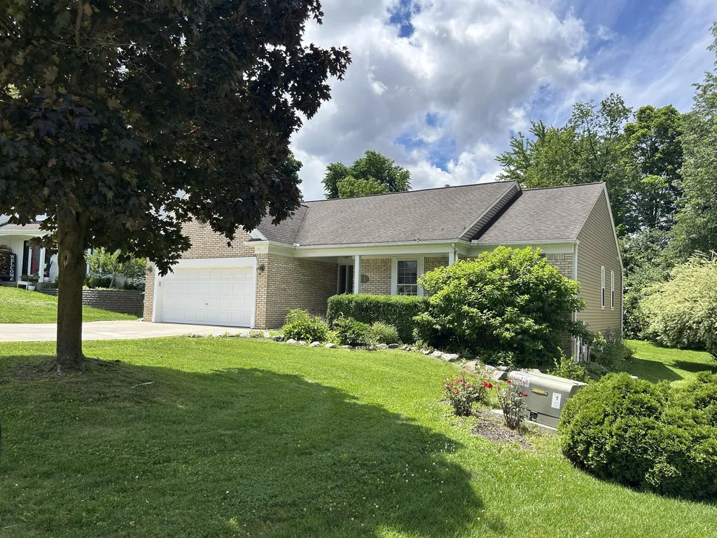 211 Whitney Drive Rochester Hills City MI 48307