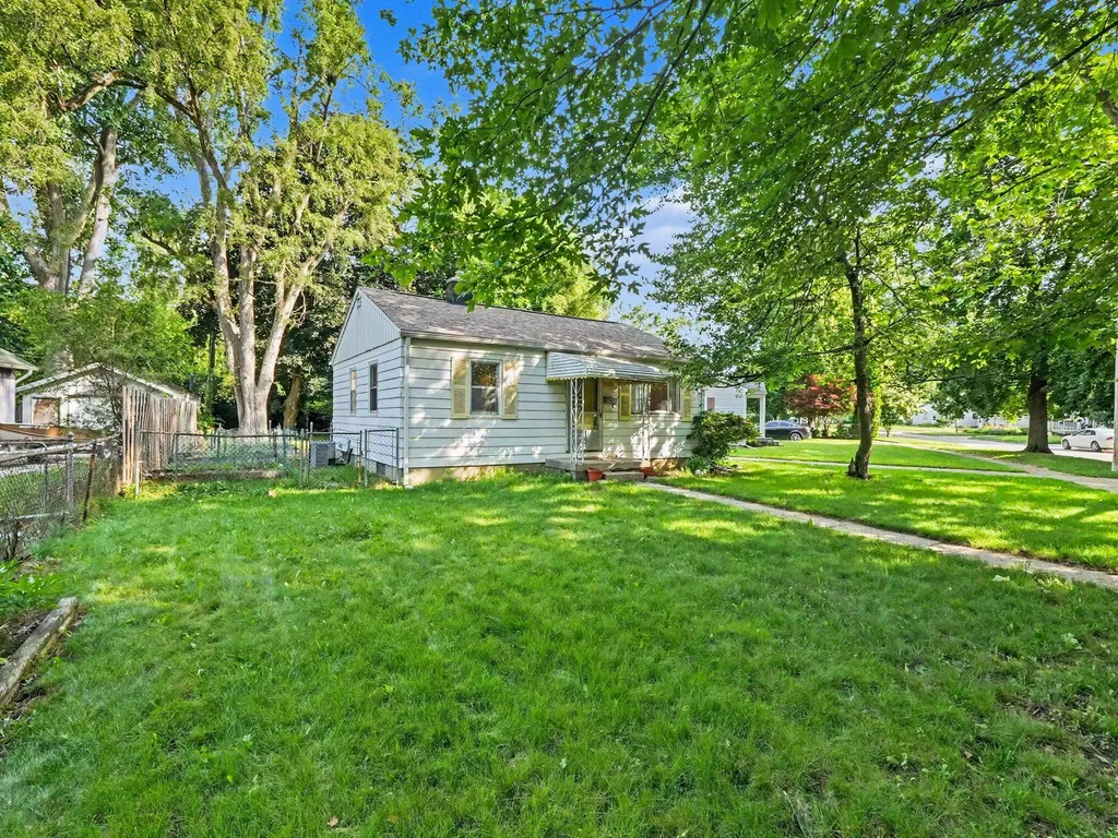 533 Hunt Place Ypsilanti Charter Township MI 48198
