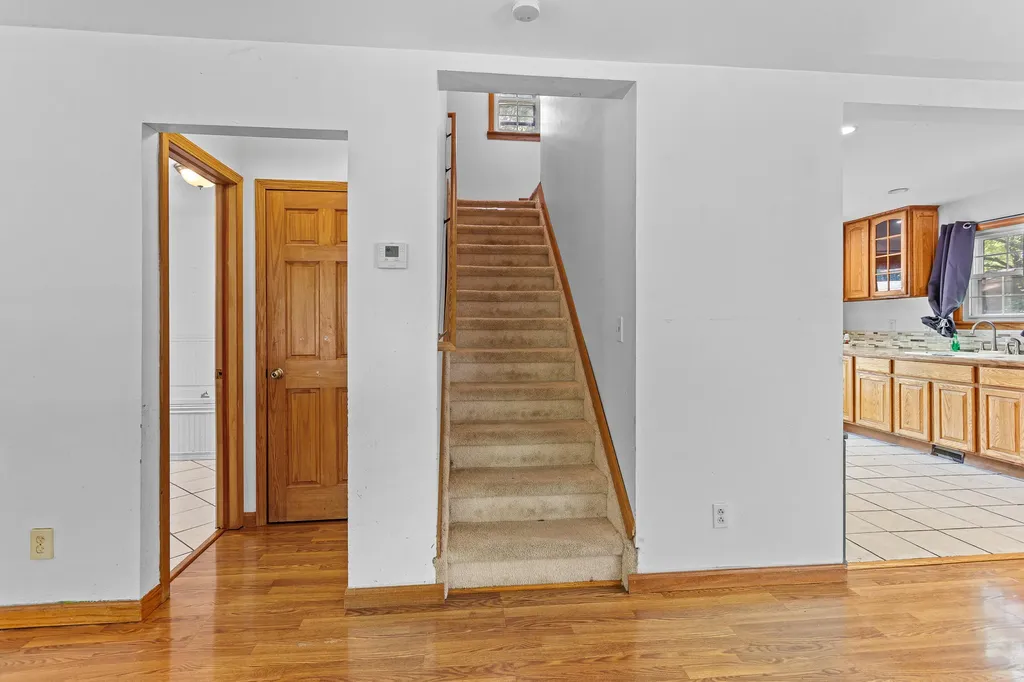 6047 Wellington Street Taylor City MI 48180