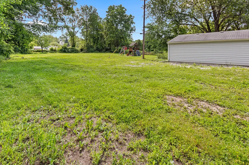 6047 Wellington Street Taylor City MI 48180