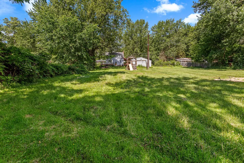 6047 Wellington Street Taylor City MI 48180