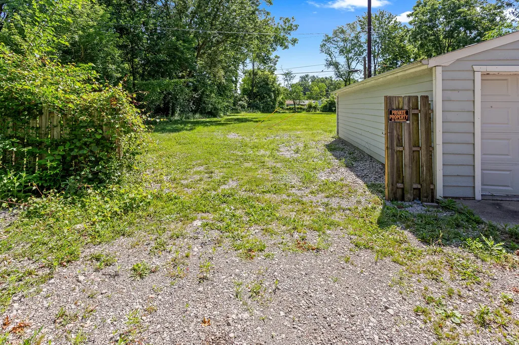 6047 Wellington Street Taylor City MI 48180