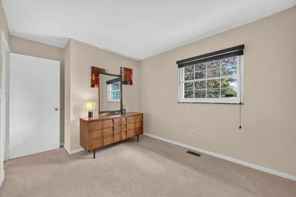 245 Roseland Drive Canton Charter Township MI 48187