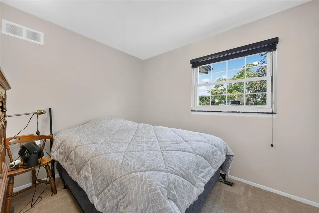 245 Roseland Drive Canton Charter Township MI 48187
