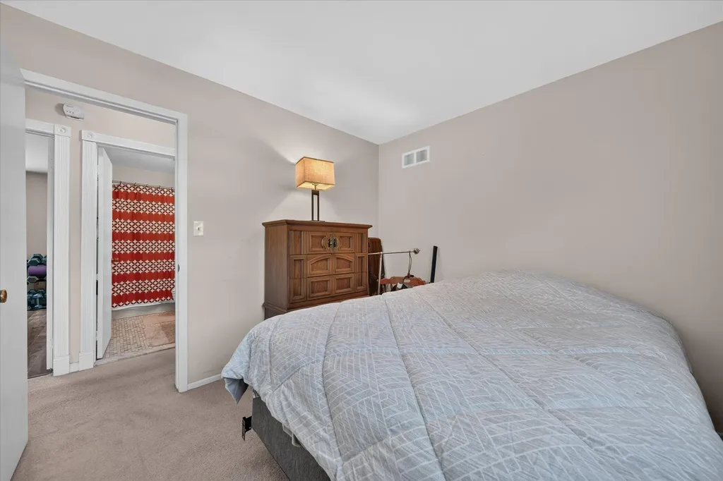 245 Roseland Drive Canton Charter Township MI 48187