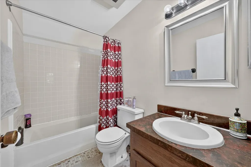 245 Roseland Drive Canton Charter Township MI 48187