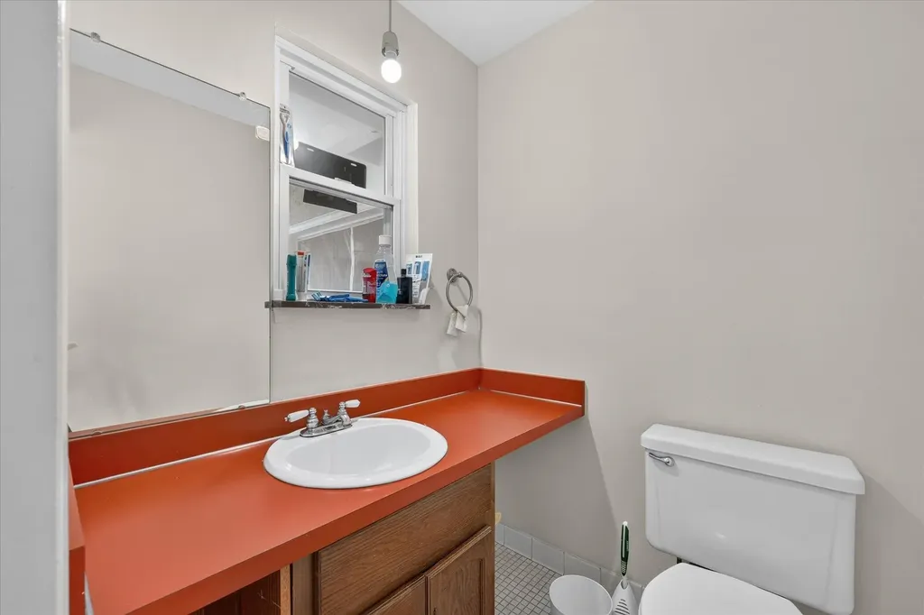 245 Roseland Drive Canton Charter Township MI 48187