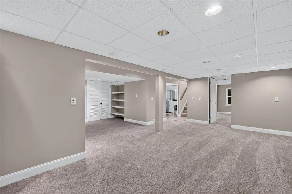 245 Roseland Drive Canton Charter Township MI 48187