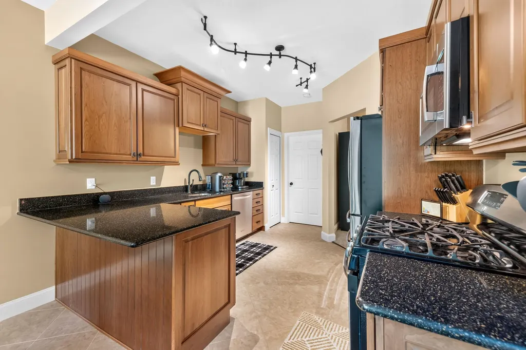5488 Elmhurst Drive Trenton City MI 48183