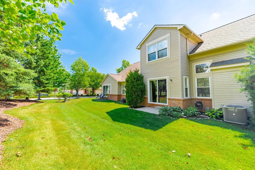 5488 Elmhurst Drive Trenton City MI 48183