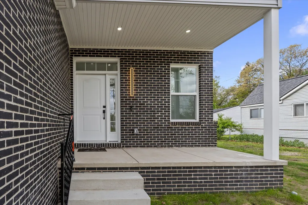 35655 Joy Road Westland City MI 48185