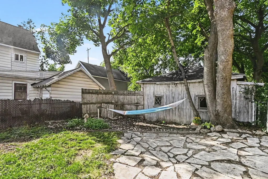 1504 Greenwood Avenue Jackson City MI 49203