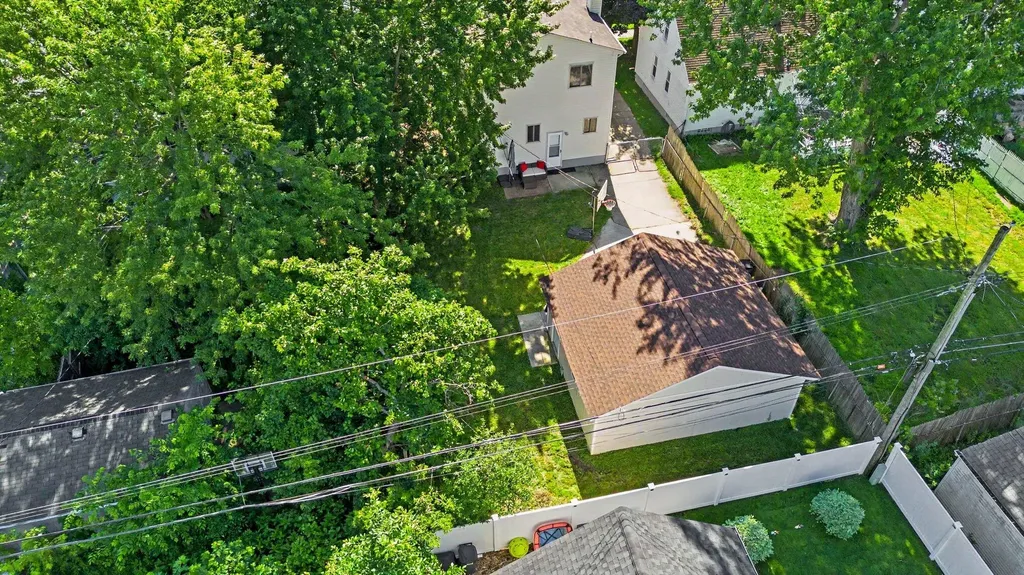 3971 Thomas Avenue Berkley City MI 48072