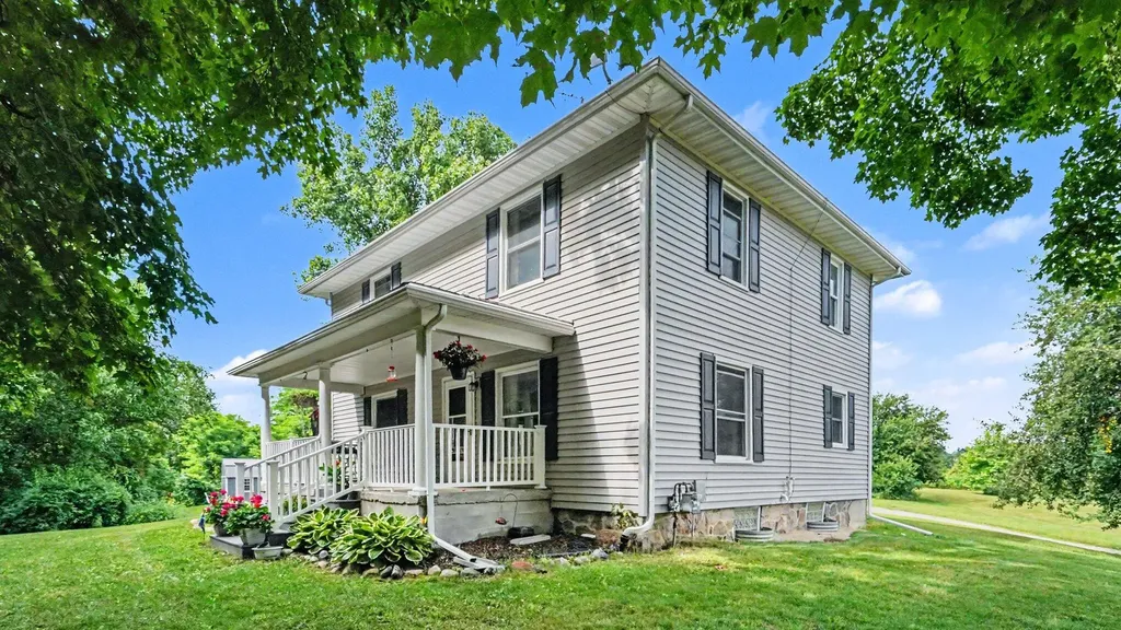 2188 Sylvan Road Sylvan Township MI 48118