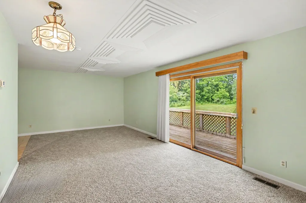 10691 Roepke Road Chelsea City MI 48118
