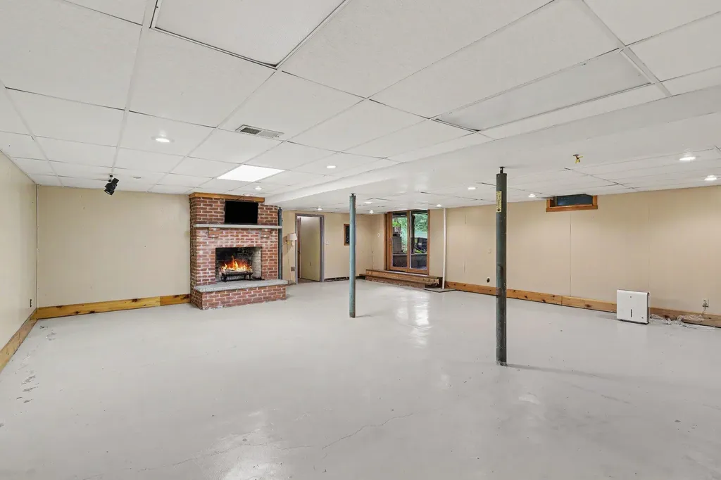 10691 Roepke Road Chelsea City MI 48118