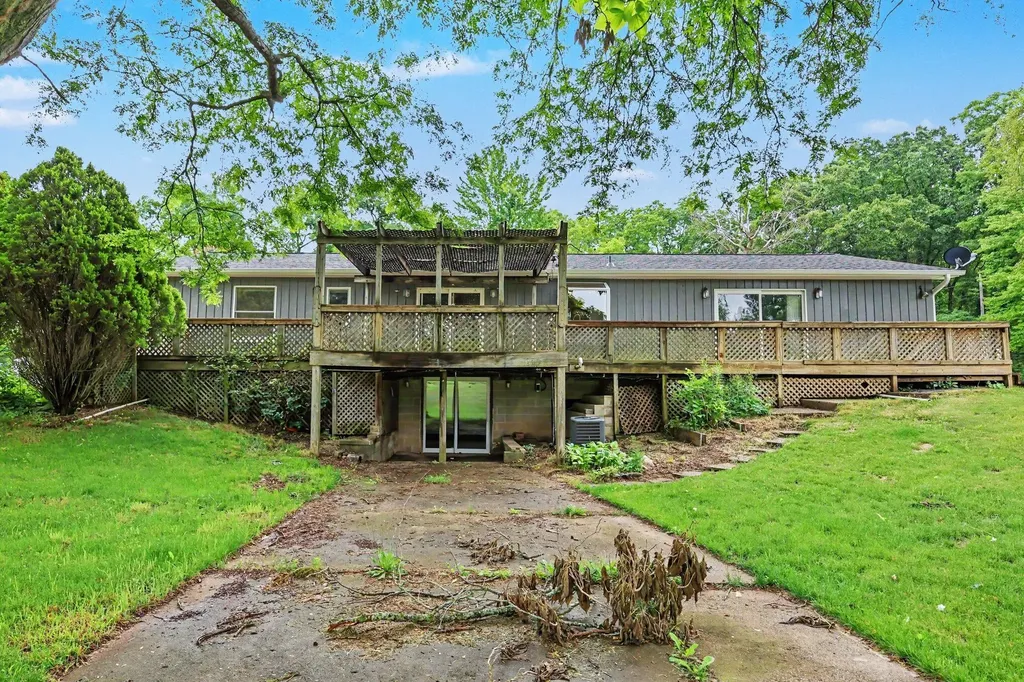 10691 Roepke Road Chelsea City MI 48118