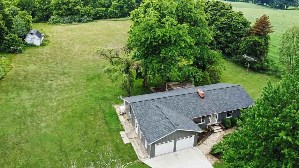 10691 Roepke Road Chelsea City MI 48118